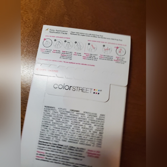 Color Street - French City of Love - Picture 2 of 3